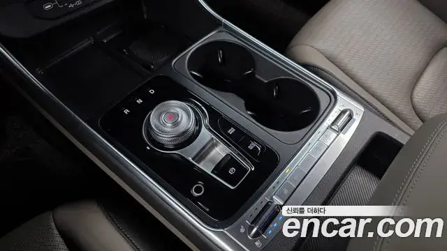 Kia Carnival 2024 — Photo 1/34