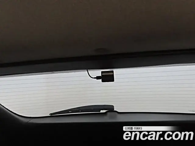Kia Niro 2022 — Фото 16/20