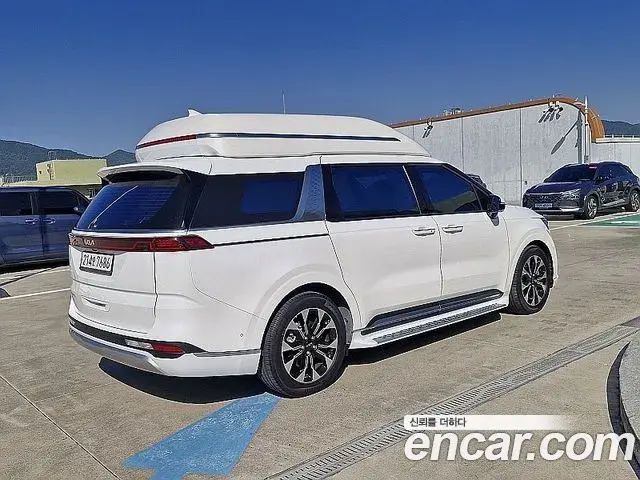Kia Carnival 2021 — Фото 5/20