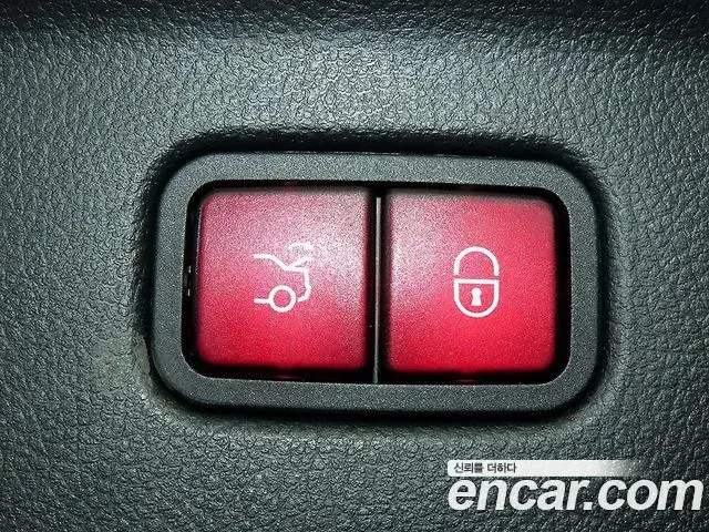 Mercedes-Benz S-Class 2022 — Photo 2/20