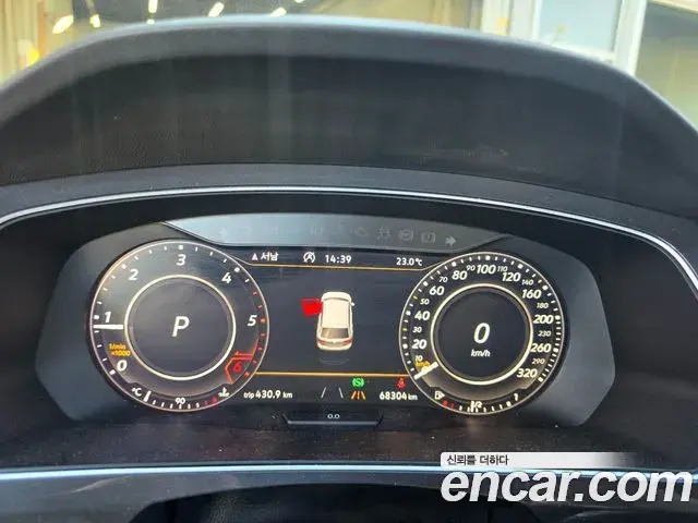 Volkswagen Tiguan 2018 — Şəkil 5/17