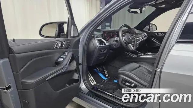 BMW X7 2023 — Şəkil 10/20