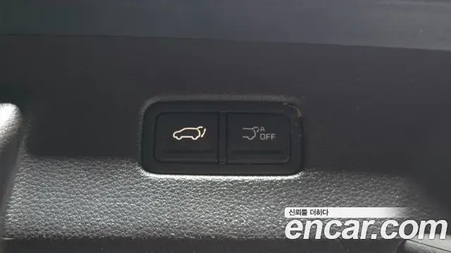 Kia Carnival 2024 — Photo 17/20