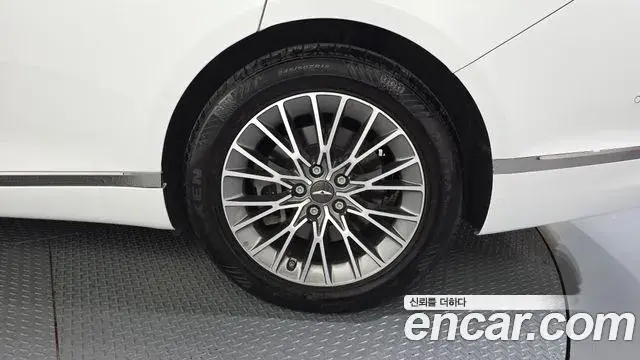 Genesis Electrified G80 2021 — Photo 20/20