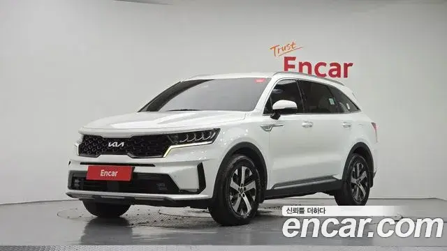 Kia Sorento 2023 — Фото 1/20