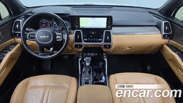 Kia Sorento 2023 — Фото 7/20