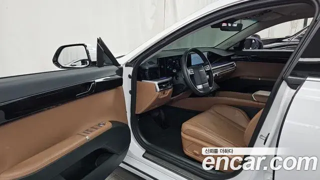 Hyundai Grandeur 2023 — Photo 10/20