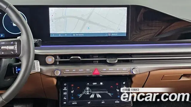 Hyundai Grandeur 2023 — Photo 14/20