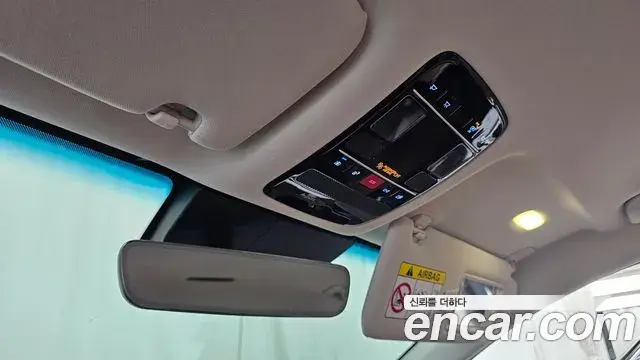 Hyundai Grandeur 2023 — Photo 17/20