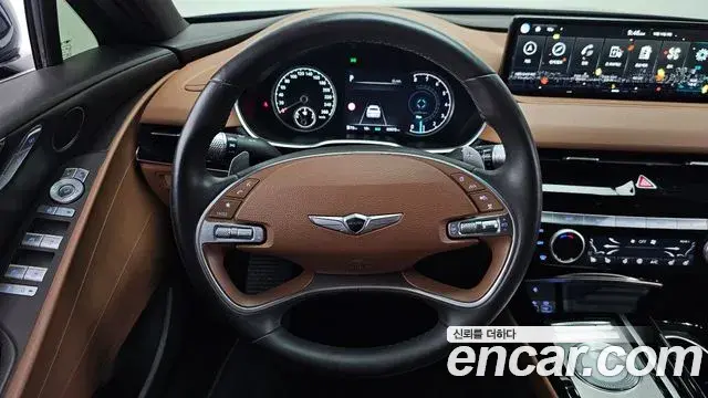 Genesis Electrified G80 2022 — Photo 13/20