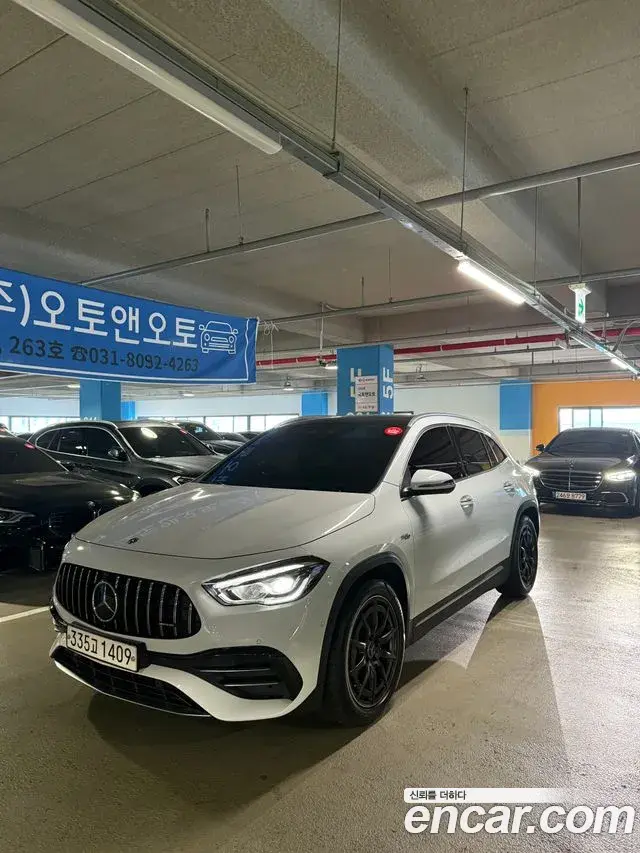 Mercedes-Benz GLA-Class 2022 — Photo 3/11