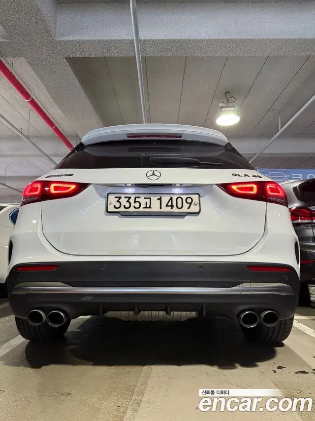 Mercedes-Benz GLA-Class 2022 — Photo 5/11