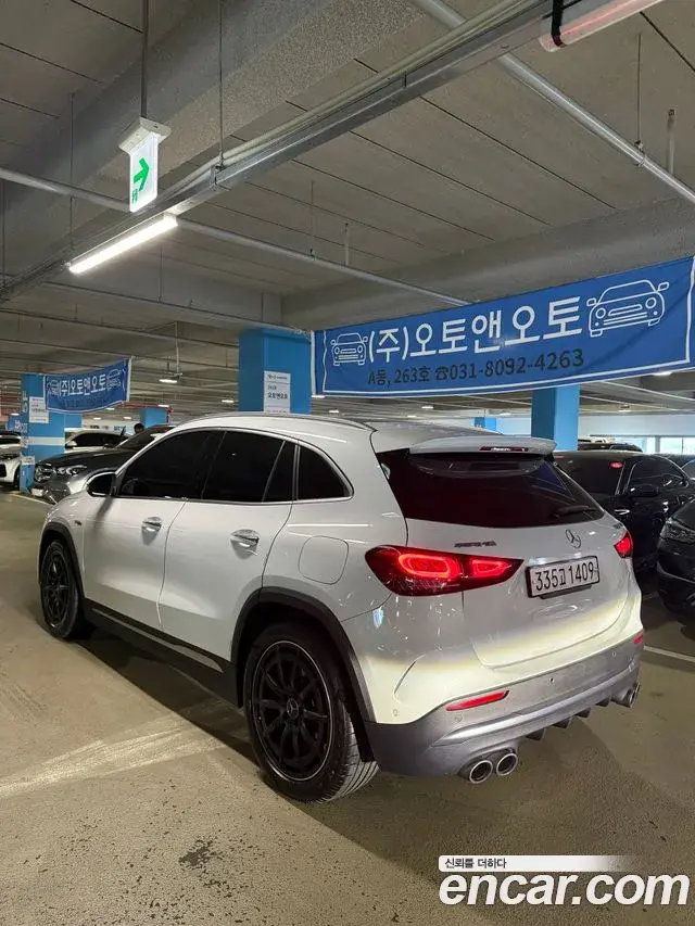 Mercedes-Benz GLA-Class 2022 — Photo 6/11