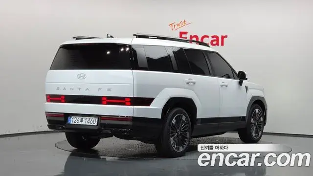 Hyundai Santa Fe 2026 — Photo 1/20