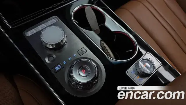 Genesis GV80 2024 — Photo 9/20
