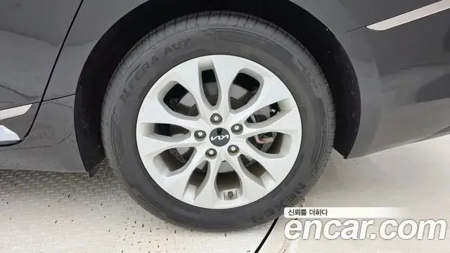 Kia K8 2023 — Şəkil 5/20