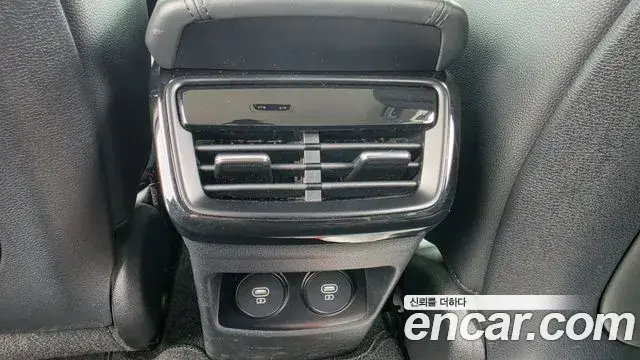Kia K8 2023 — Şəkil 16/20