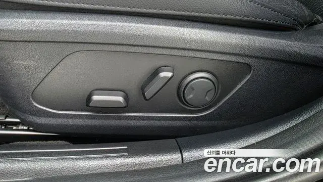 Kia K8 2023 — Şəkil 18/20