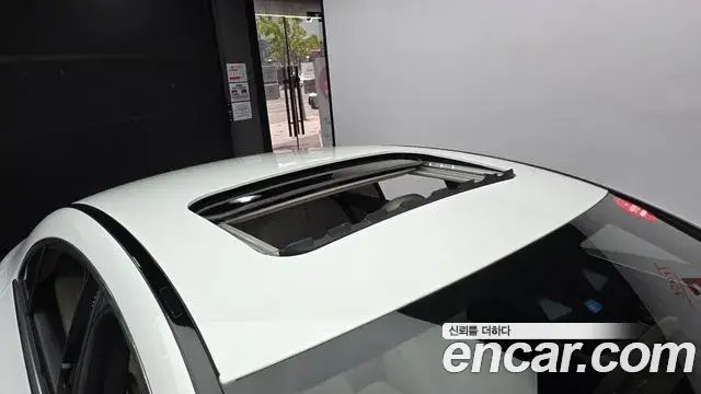 Mercedes-Benz CLS-Class 2021 — Photo 16/20
