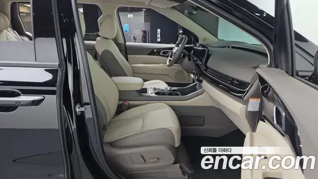 Kia Carnival 2024 — Photo 11/20