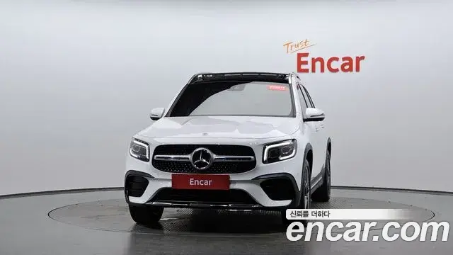 Mercedes-Benz GLB-Class 2021 — Photo 3/20