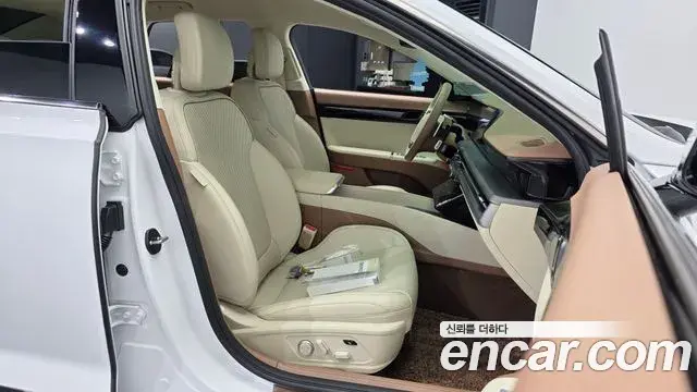 Hyundai Grandeur 2023 — Photo 11/20