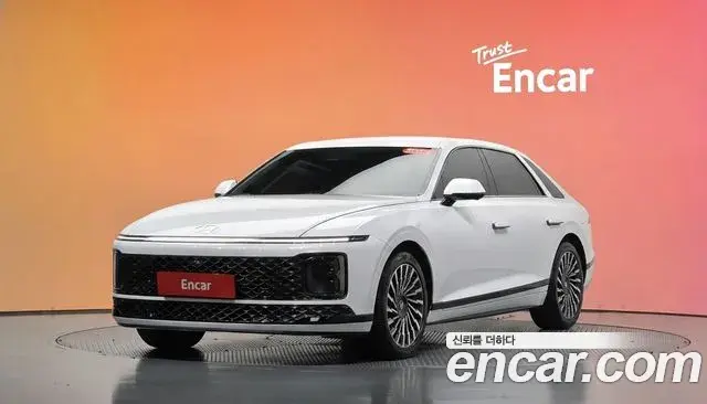 Hyundai Grandeur 2023 — Photo 1/20
