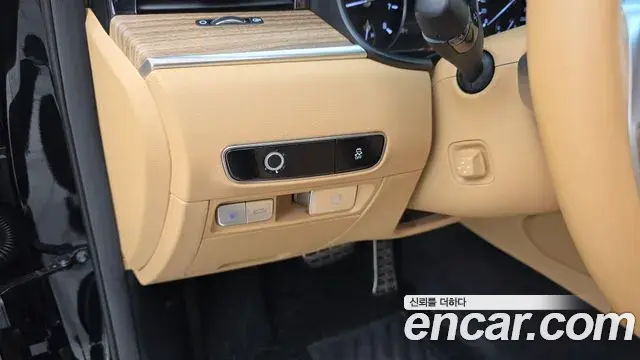 Kia The K9 2023 — Photo 17/20