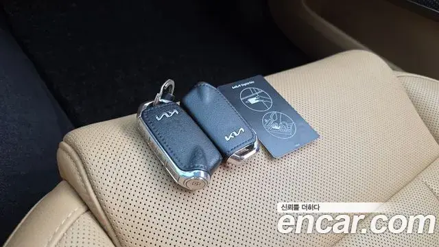 Kia The K9 2023 — Photo 18/20