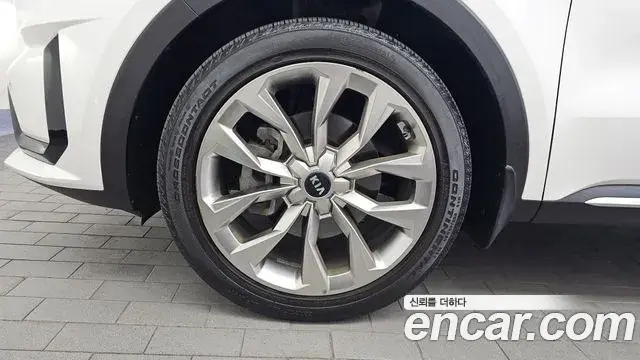 Kia Sorento 2020 — Photo 5/20