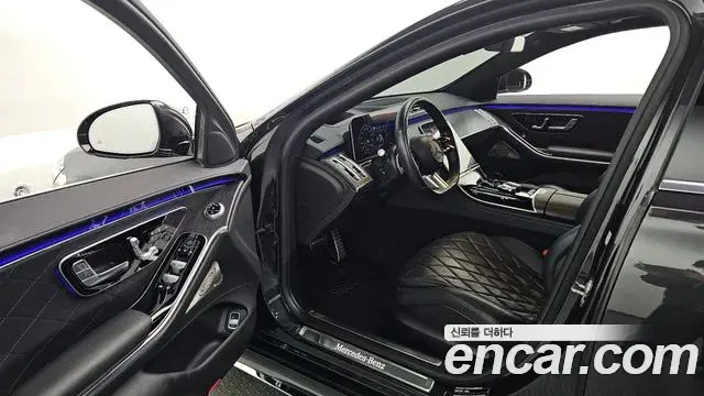 Mercedes-Benz S-Class 2021 — Photo 10/20