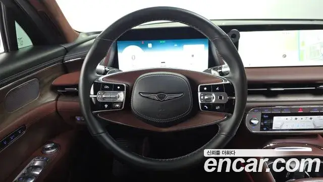 Genesis G90 2023 — Photo 13/20