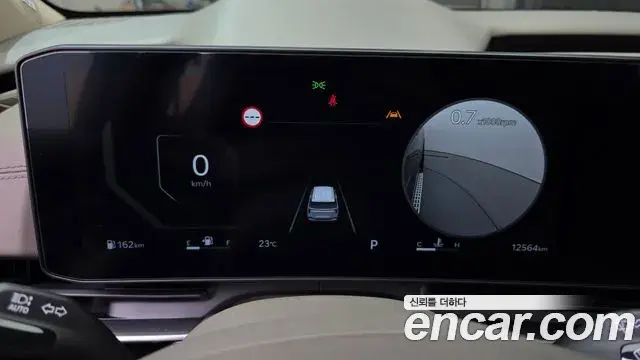 Kia Carnival 2025 — Photo 8/20