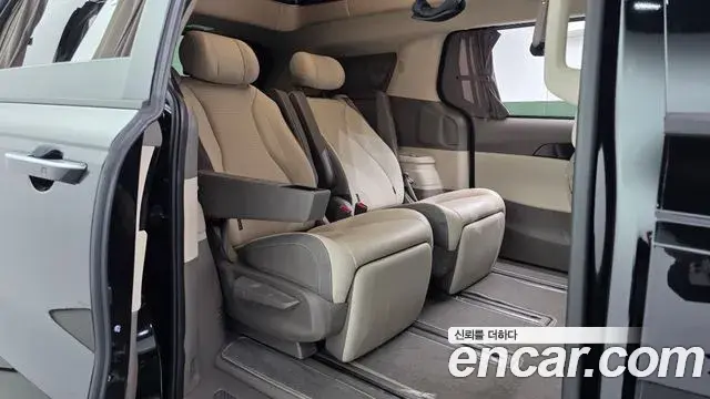 Kia Carnival 2025 — Photo 11/20