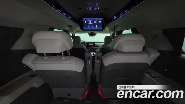 Kia Carnival 2025 — Photo 12/20