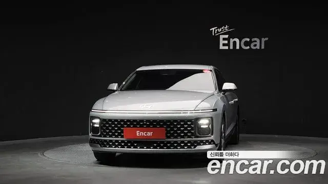 Hyundai Grandeur 2023 — Photo 3/20