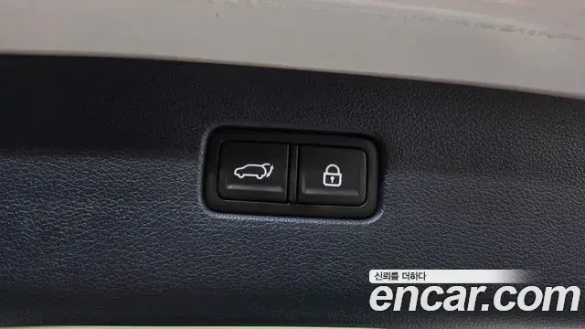 Genesis GV80 2021 — Photo 18/20