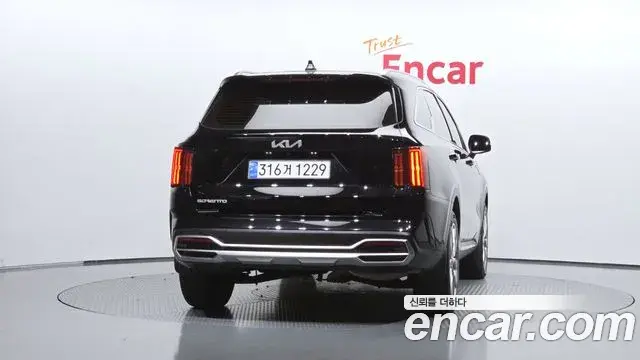 Kia Sorento 2022 — Photo 4/20