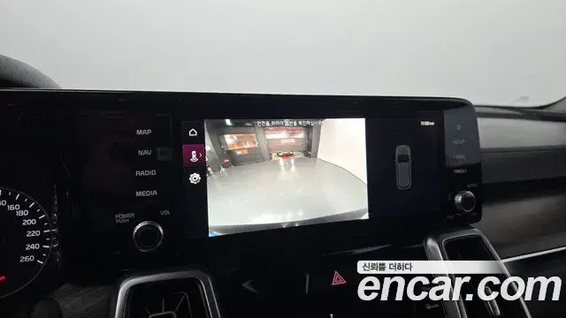 Kia Sorento 2022 — Photo 14/20