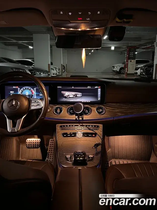 Mercedes-Benz CLS-Class 2020 — Photo 14/18