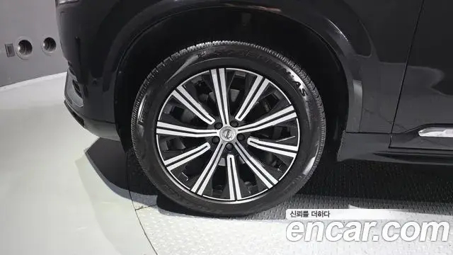 Volvo XC90 2020 — Photo 5/20