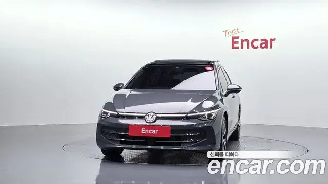 Volkswagen Golf 2025 — ფოტო 3/20