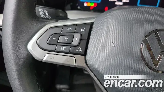 Volkswagen Golf 2025 — ფოტო 19/20