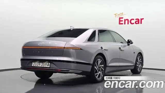 Hyundai Grandeur 2024 — Photo 2/20