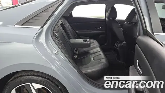 Hyundai Avante 2021 — Фото 11/20