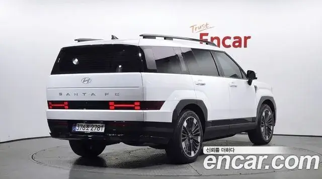 Hyundai Santa Fe 2026 — Photo 2/20