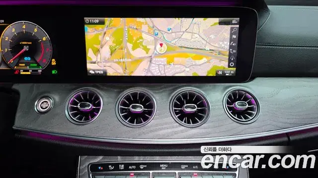 Mercedes-Benz CLS-Class 2020 — Photo 13/20