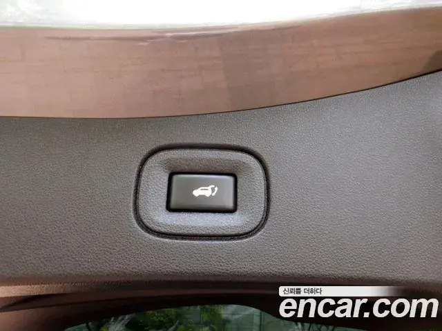 Renault Samsung QM6 2020 — ფოტო 13/20