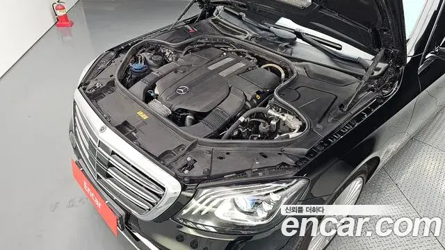 Mercedes-Benz S-Class 2019 — Şəkil 18/20