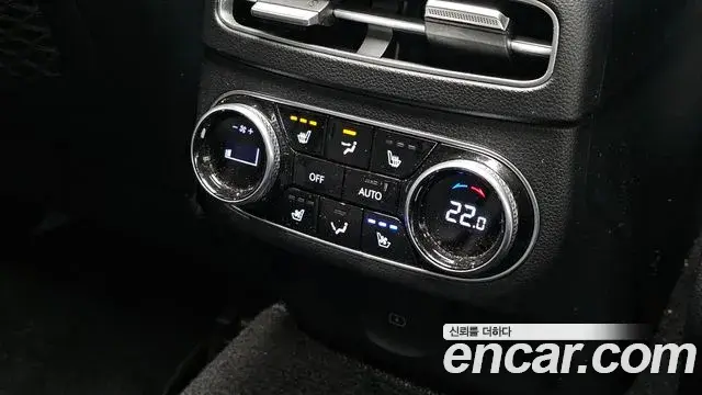 Genesis GV70 2021 — Photo 4/20